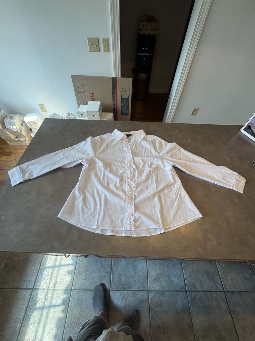 Zac & Rachel Woman White Ruffle Placket Long Sleeve Button Down Shirt Size 1X